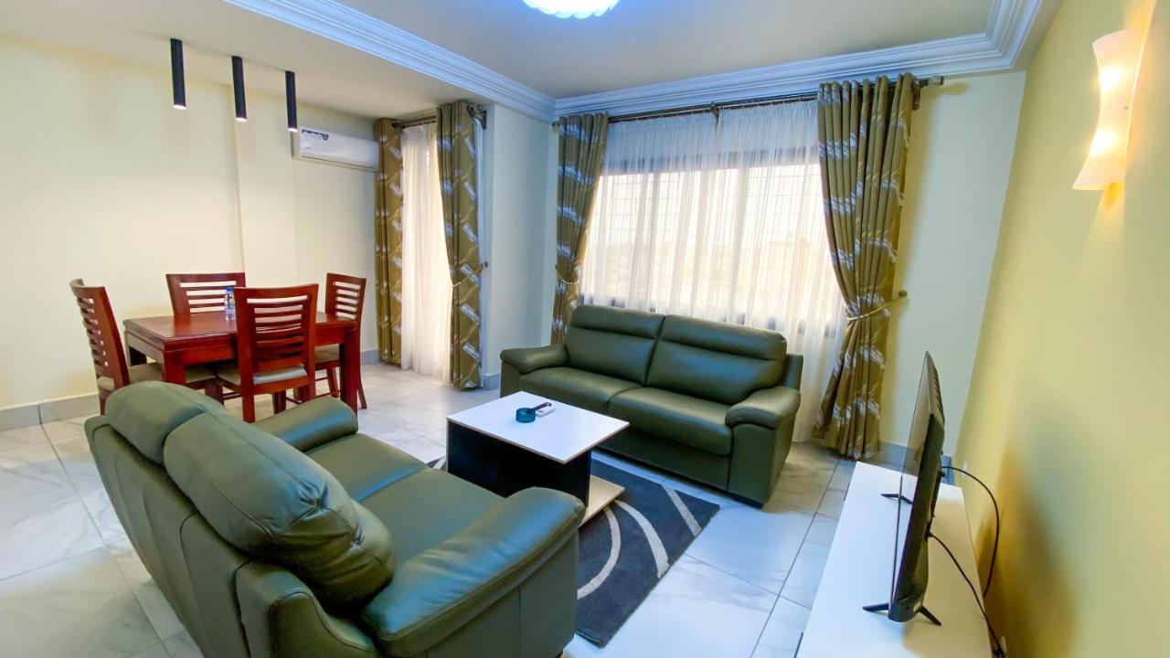 Ferienwohnung Loumia Premium Bonapriso Douala Exterior foto
