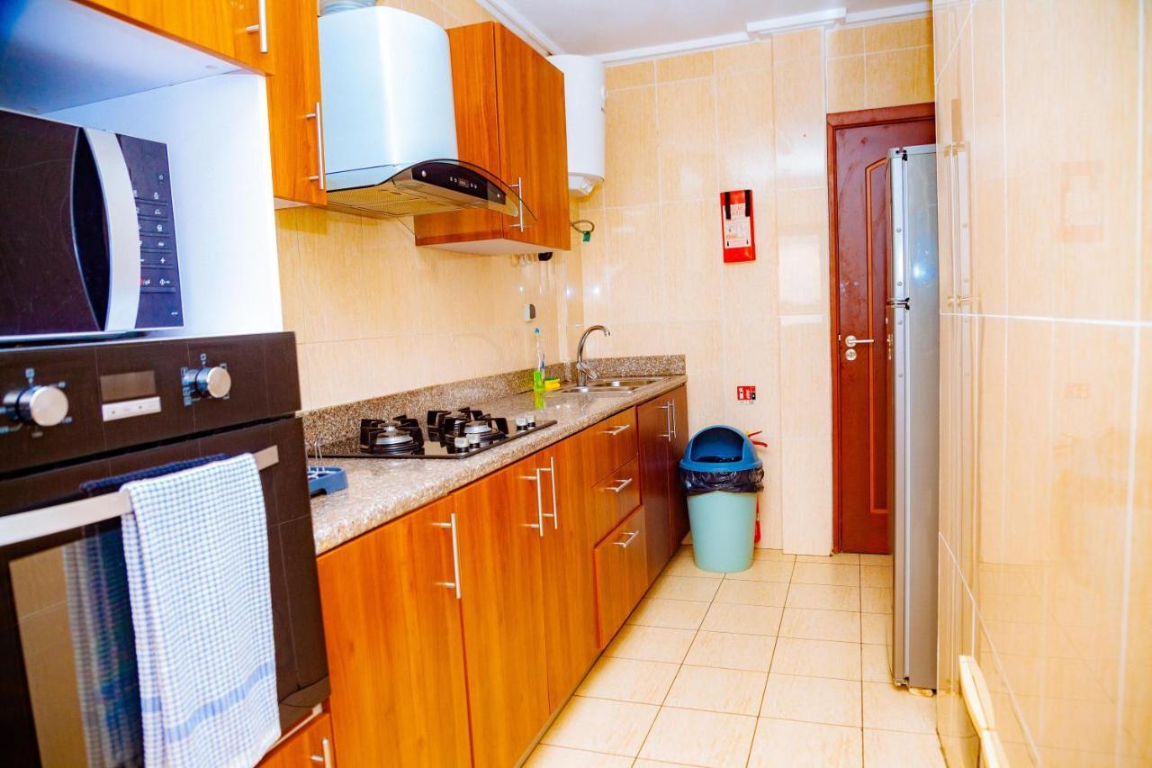 Ferienwohnung Loumia Premium Bonapriso Douala Exterior foto